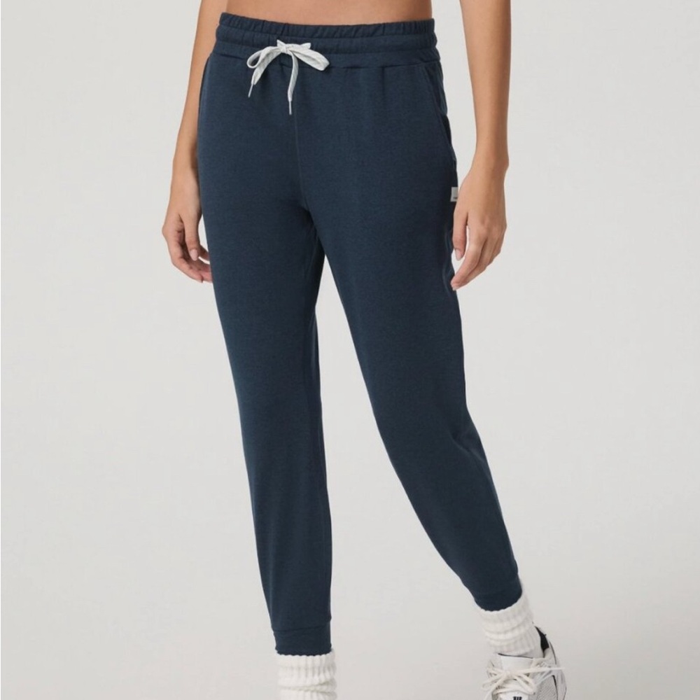 Vuori set of Halo Performance Hoodie 2.0 + Performance Jogger Sweatpants XS - Picture 4 of 9